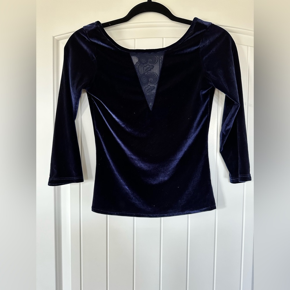 Stradivarius velvet top ,Size S - Picture 1 of 2